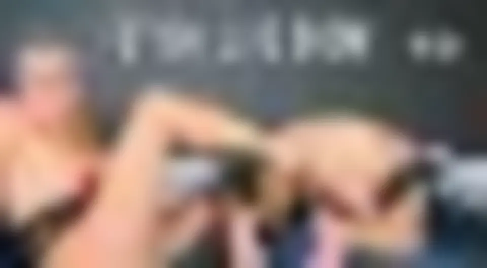 L10 MILF EXTREME LIVE FETISH ANAL FOOT FISTING DESTRUCTION