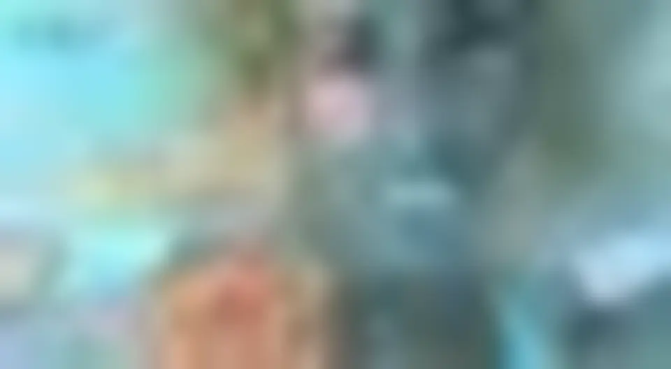 BLOWJOB in SWIMMING POOL