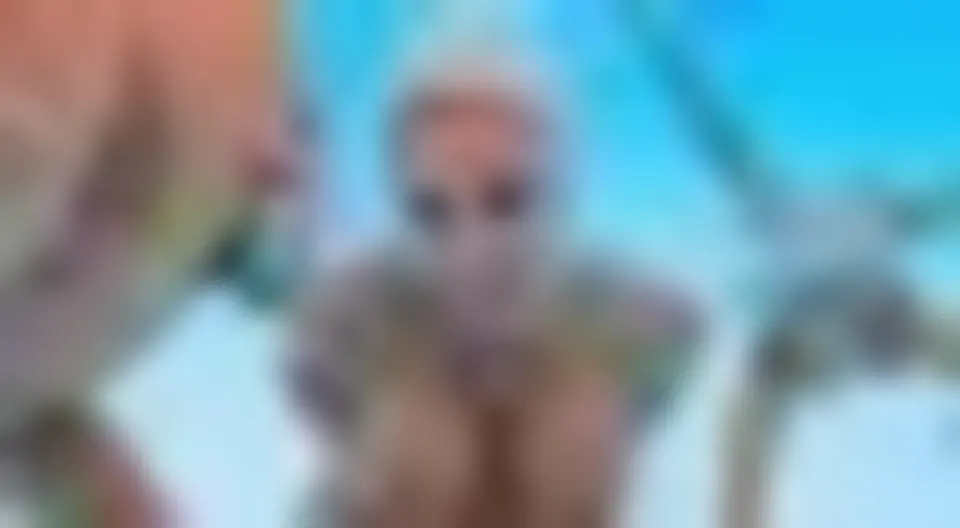 UNDERWATER MILF